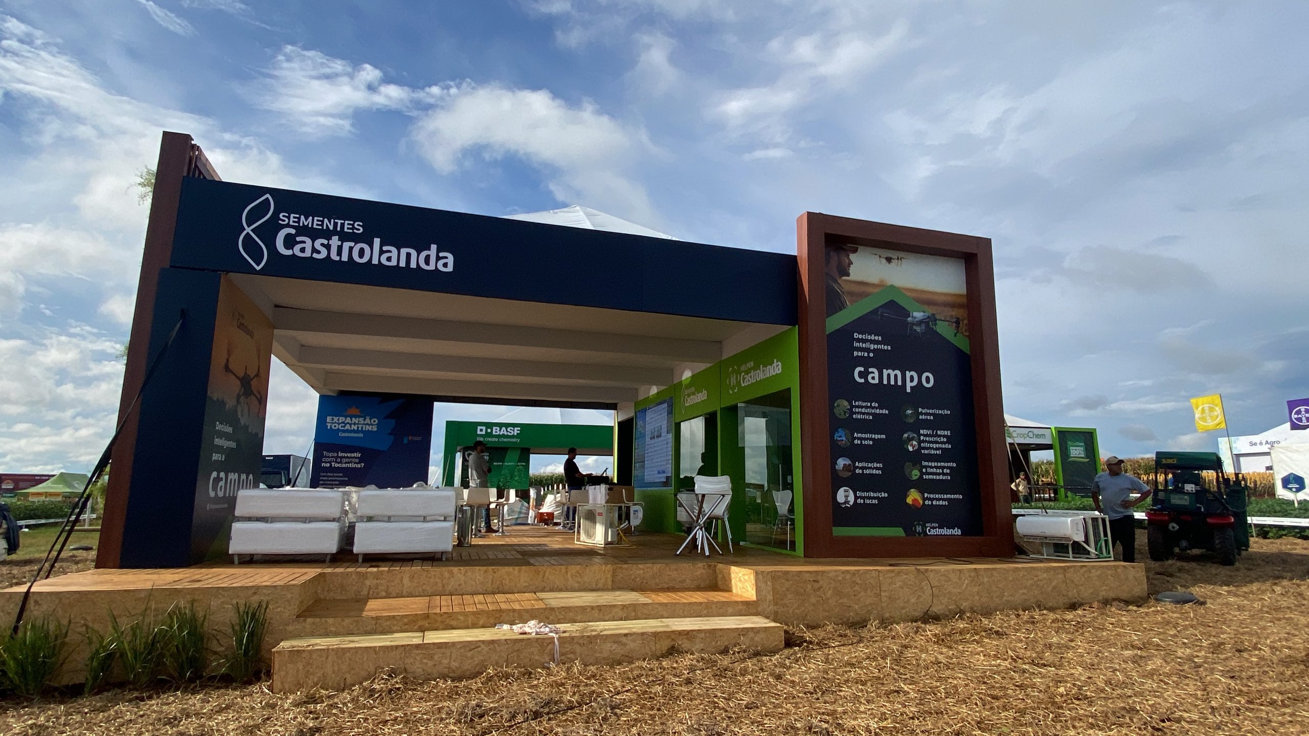 Sementes e Helpen Castrolanda marcam presença no 28º Show Tecnológico de Verão